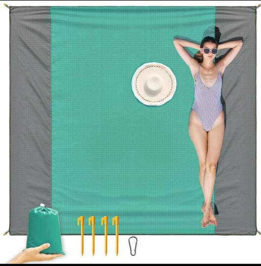 ISOPHO Beach & Picnic Blanket 210x200cm with 4 Fixed Nails - Sand-Proof!